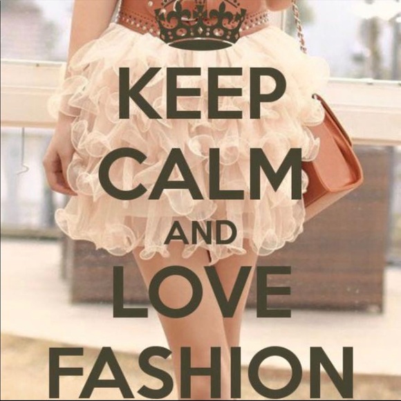 Meet your 5🌟 Posh Ambassador , Alicia - Picture 3 of 8